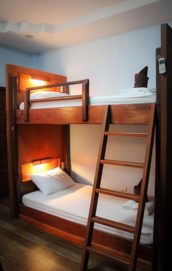 Phangan Barsay Hostel Thongsala Dış mekan fotoğraf